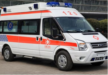 柳州救护车租赁